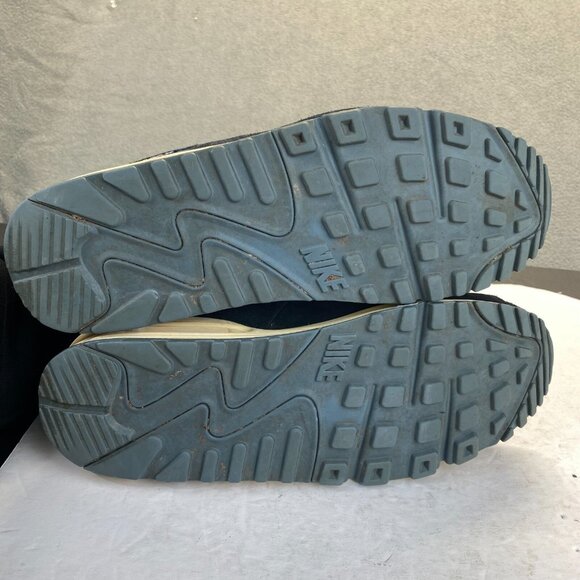 Size 10.5 Men's Nike Air Max 90 Essential Blue Marine 537384041,Comfort - Picture 3 of 16